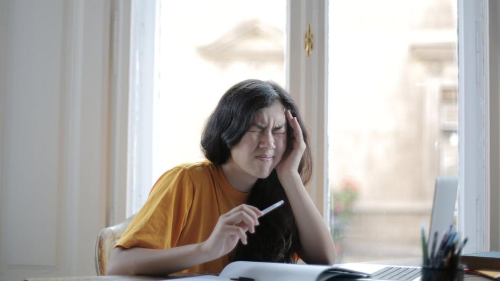 Hard nadenken zorgt voor stress, frustratie en ergernis