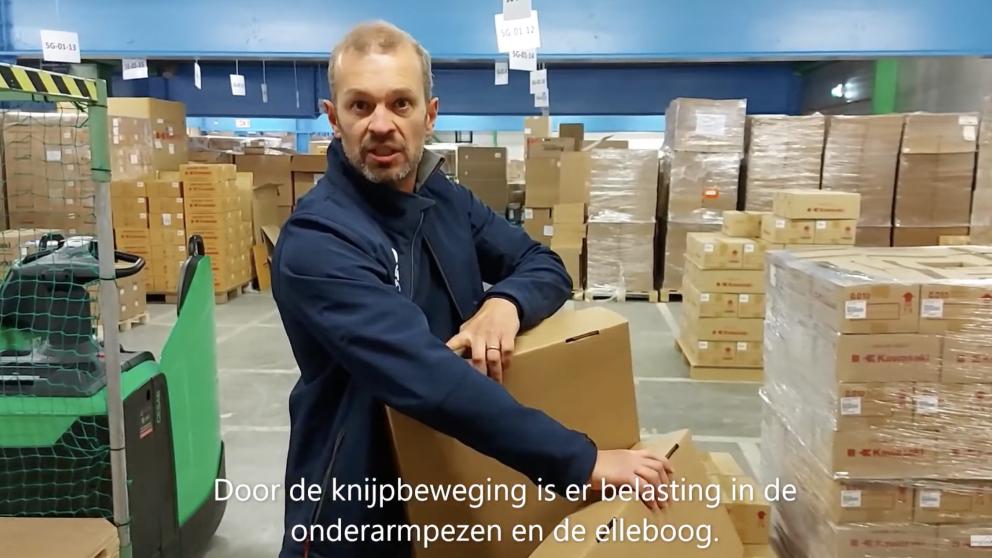 Voorbeeldvideo’s om fysieke belasting te verminderen